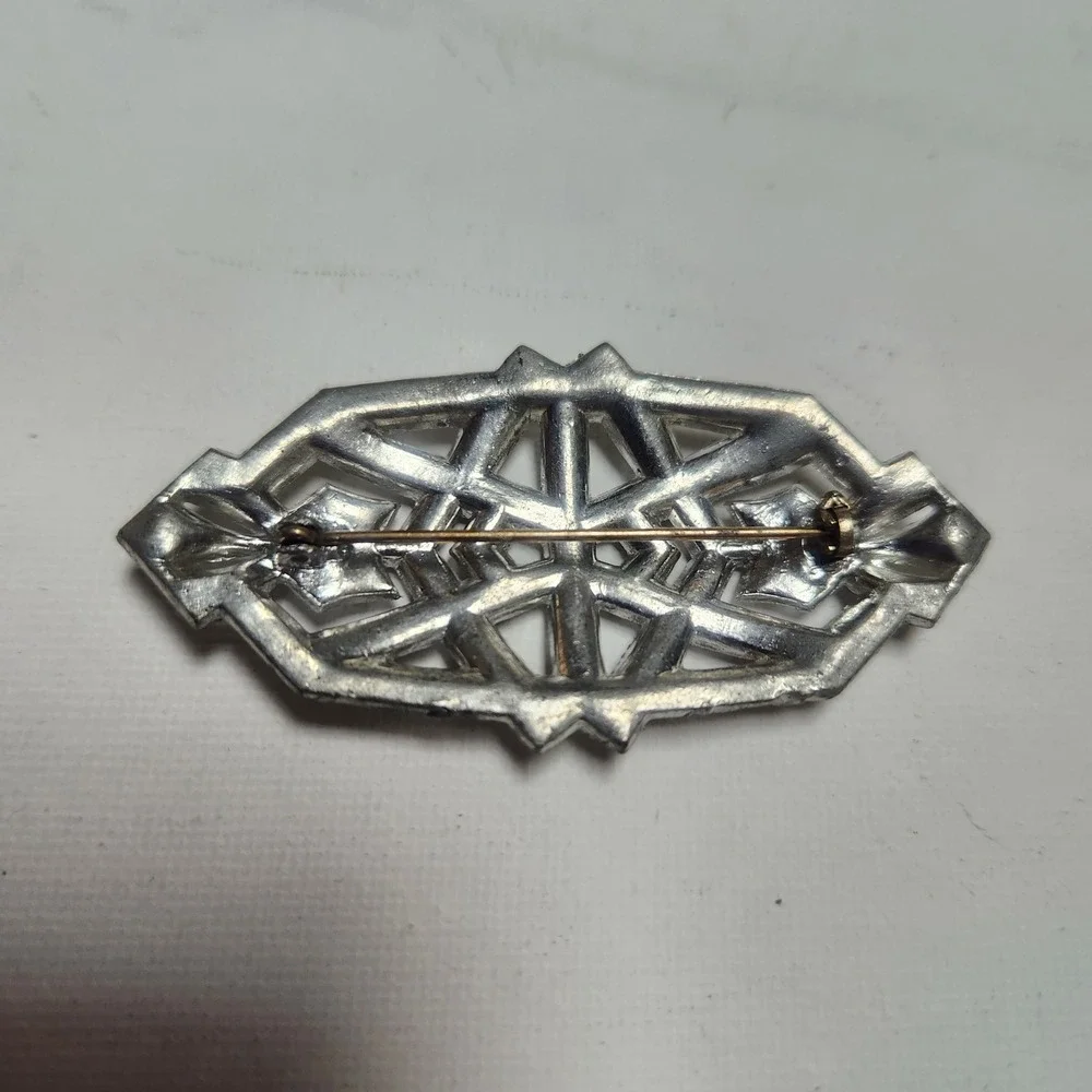 Vintage‎  Rhinestone Pot Metal Geometric Brooch Pin Clear Crystal Retro